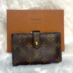 💯 Authentic Louis Vuitton Kisslock wallet